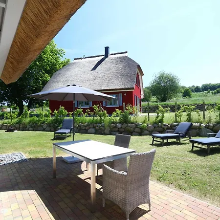 Holiday home Neu Reet Svantevit *