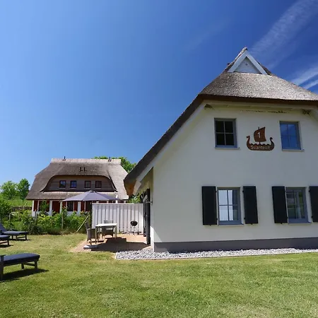 Holiday home Neu Reet Svantevit *